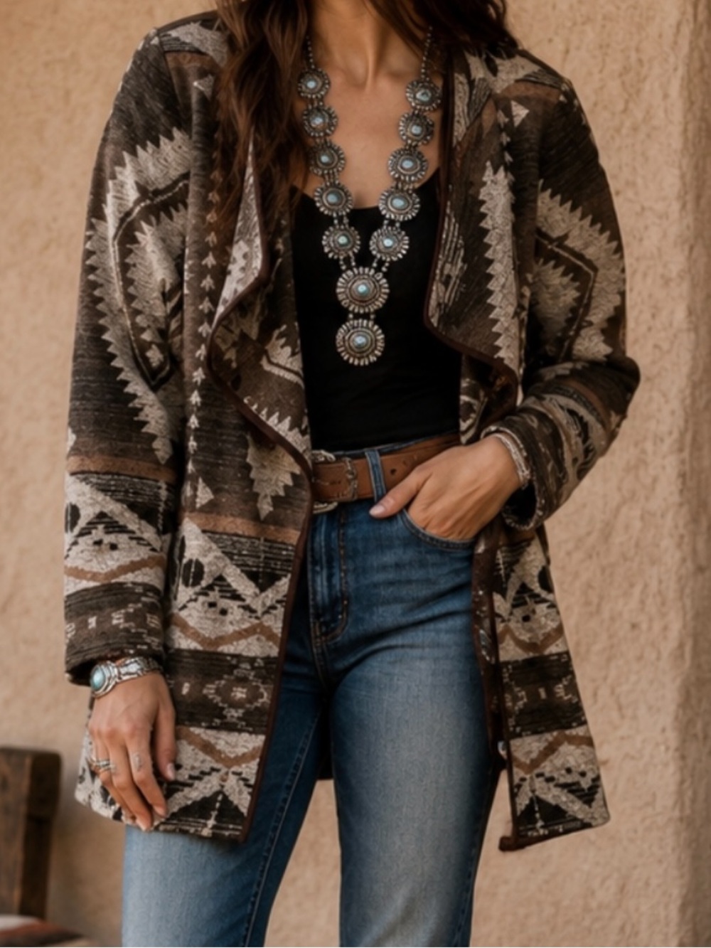 Frank Lyman Aztec, Southwest lightweight coat